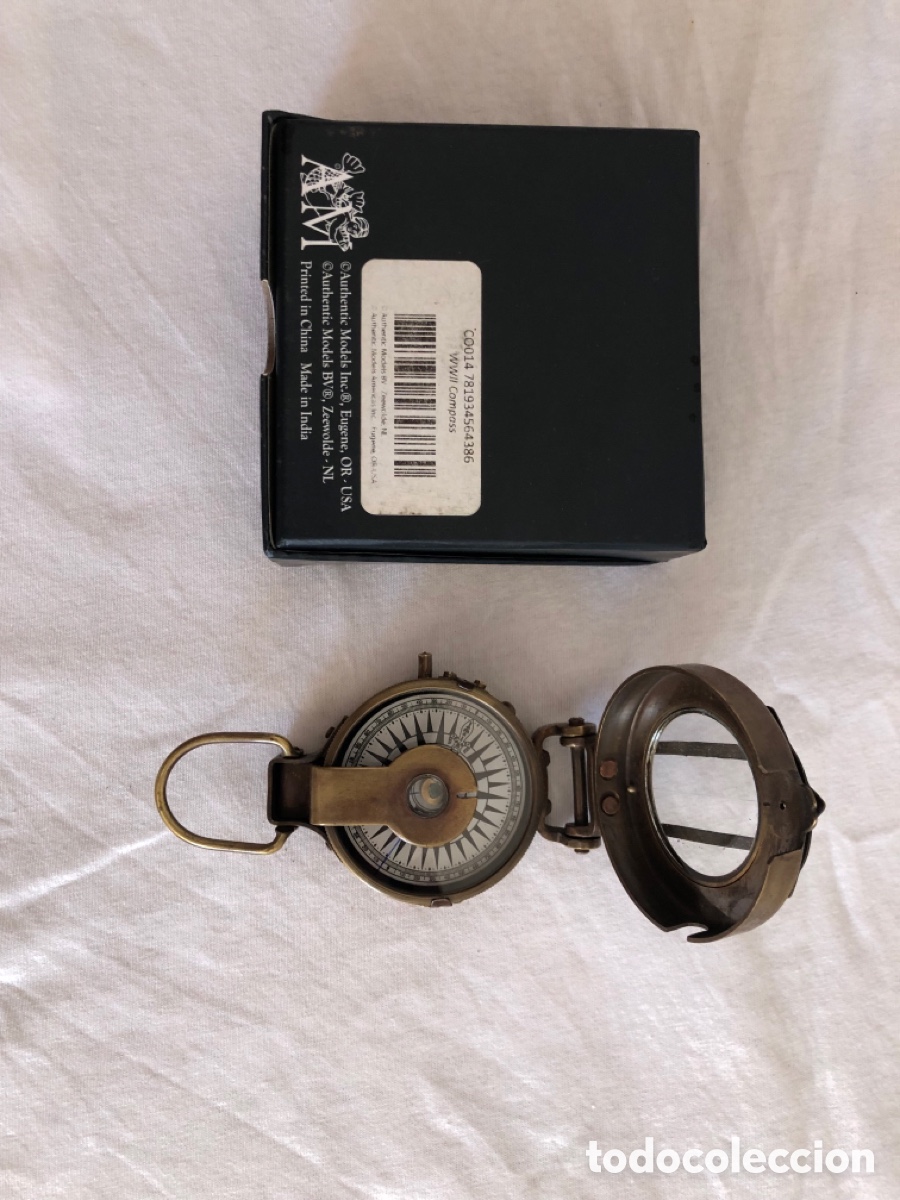 Antig&uuml;edades: Br&uacute;jula R&eacute;plica Militar WWII - Authentic Models (Mod. CO014) - Con Estuche - Foto 6