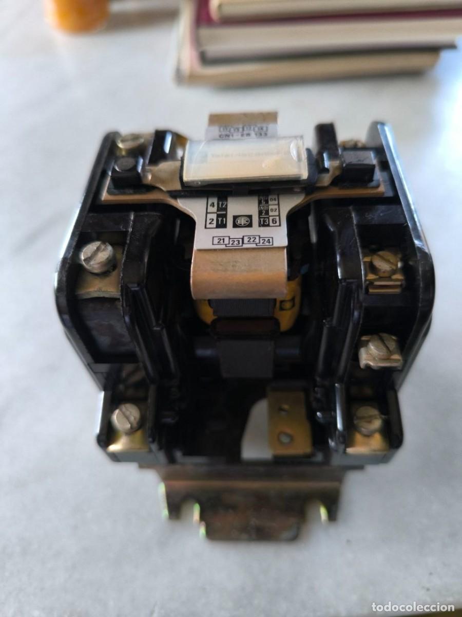 Antig&uuml;edades: CONTACTOR ELECTRICO CN1-EB 133 TELEMECANIQUE 220V 380V 550V