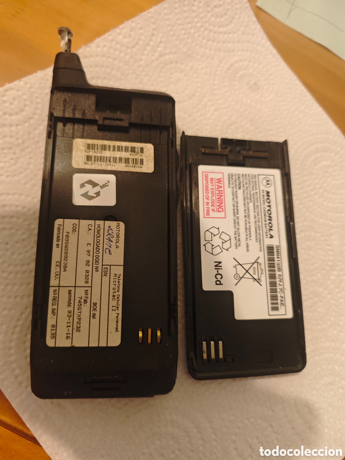 Tel&eacute;fonos: Antiguo Motorola Micro Tac II.... (Piezas). - Foto 5