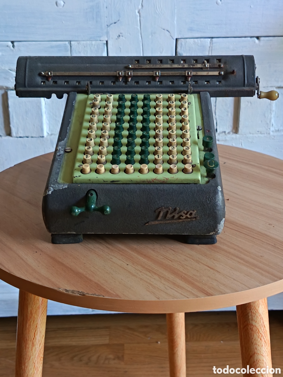 Antig&uuml;edades: Calculadora mec&aacute;nica NISA, Made in Czechoslovakia. Sistema de accionamiento manual con teclado compl