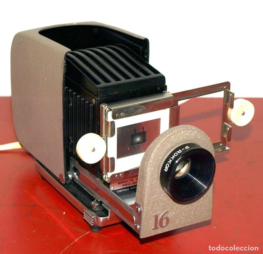 Antig&uuml;edades: Proyector diapositivas MINOLTA mini 16 - caja
