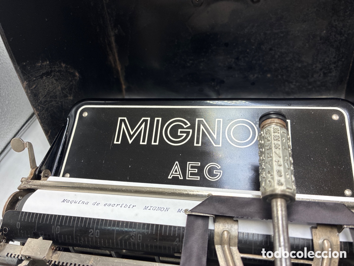 Antig&uuml;edades: M&aacute;quina de escribir Mignon 3. - Foto 6