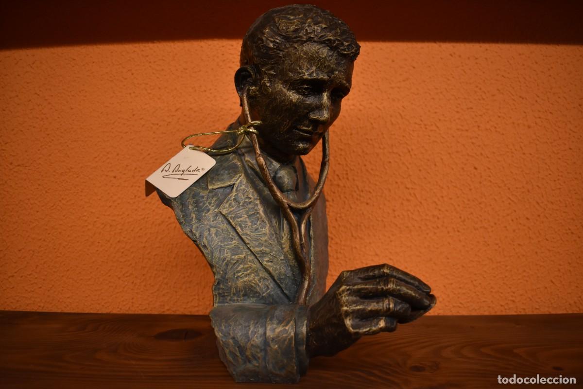 Antig&uuml;edades: Escultura Decorativa &rdquo;El M&eacute;dico&rdquo;