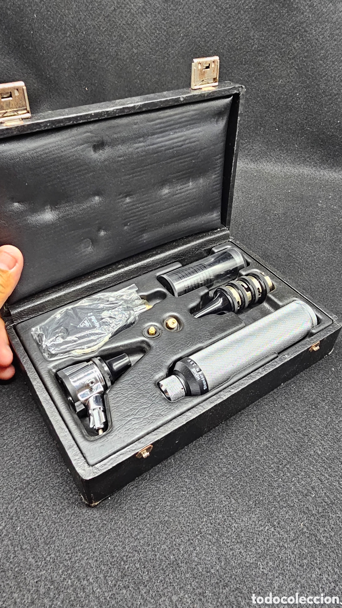 Antig&uuml;edades: estuche de otoscopio / oftalmoscopio