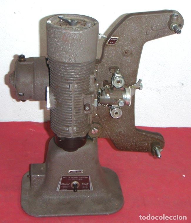 Antig&uuml;edades: Proyector BELL HOWEL GAUMONT - de 8 mm - Foto 3