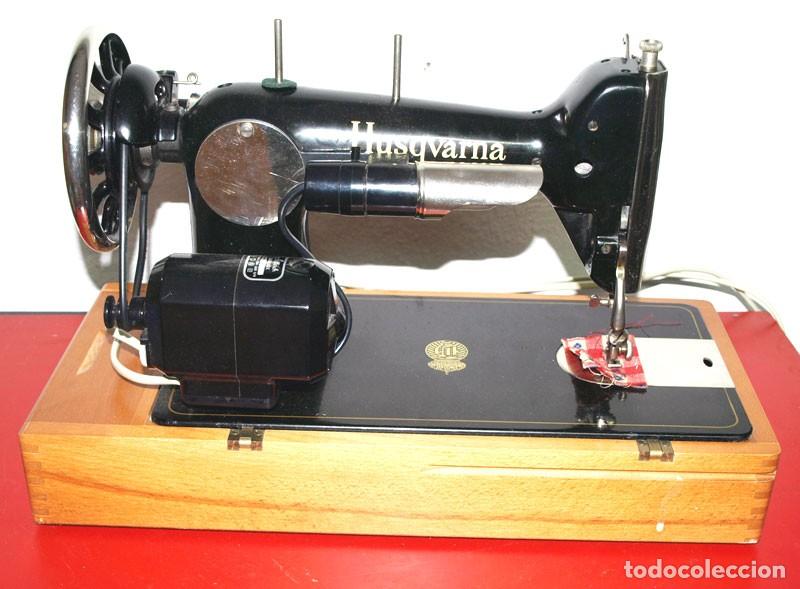 Antig&uuml;edades: M&aacute;quina de coser Husquarna - Foto 3