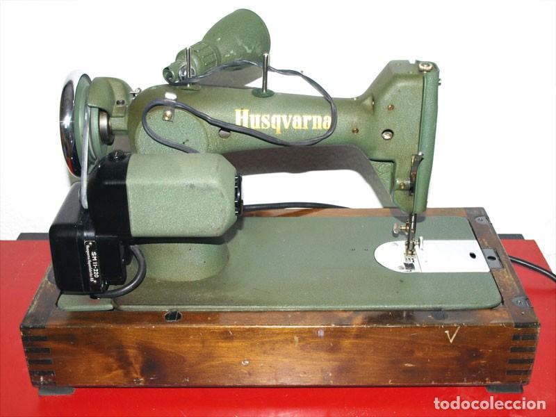 Antig&uuml;edades: M&aacute;quina de coser Husquarna - Foto 2
