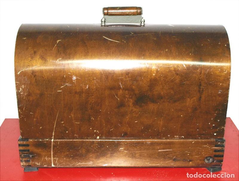 Antig&uuml;edades: M&aacute;quina de coser Husquarna - Foto 5