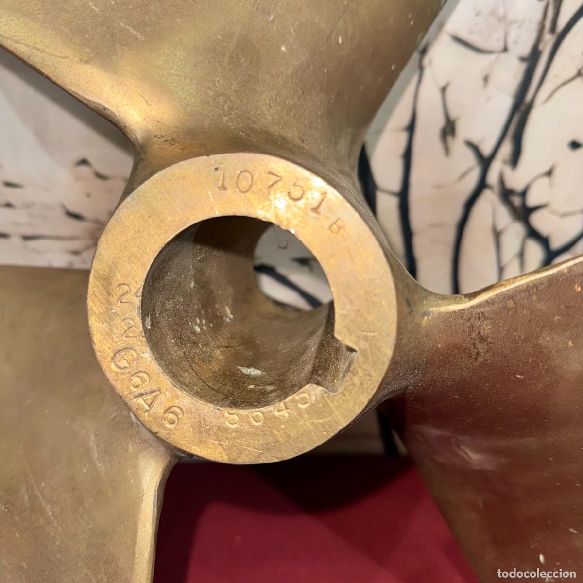 Antig&uuml;edades: H&eacute;lice marina de tres palas fabricada en bronce macizo