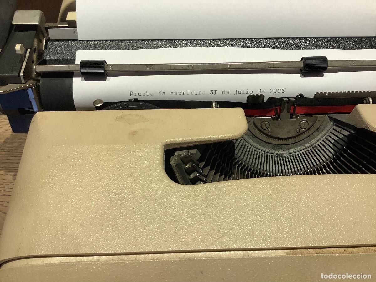 Antig&uuml;edades: Olivetti Lettera 35 con malet&iacute;n original - Foto 5