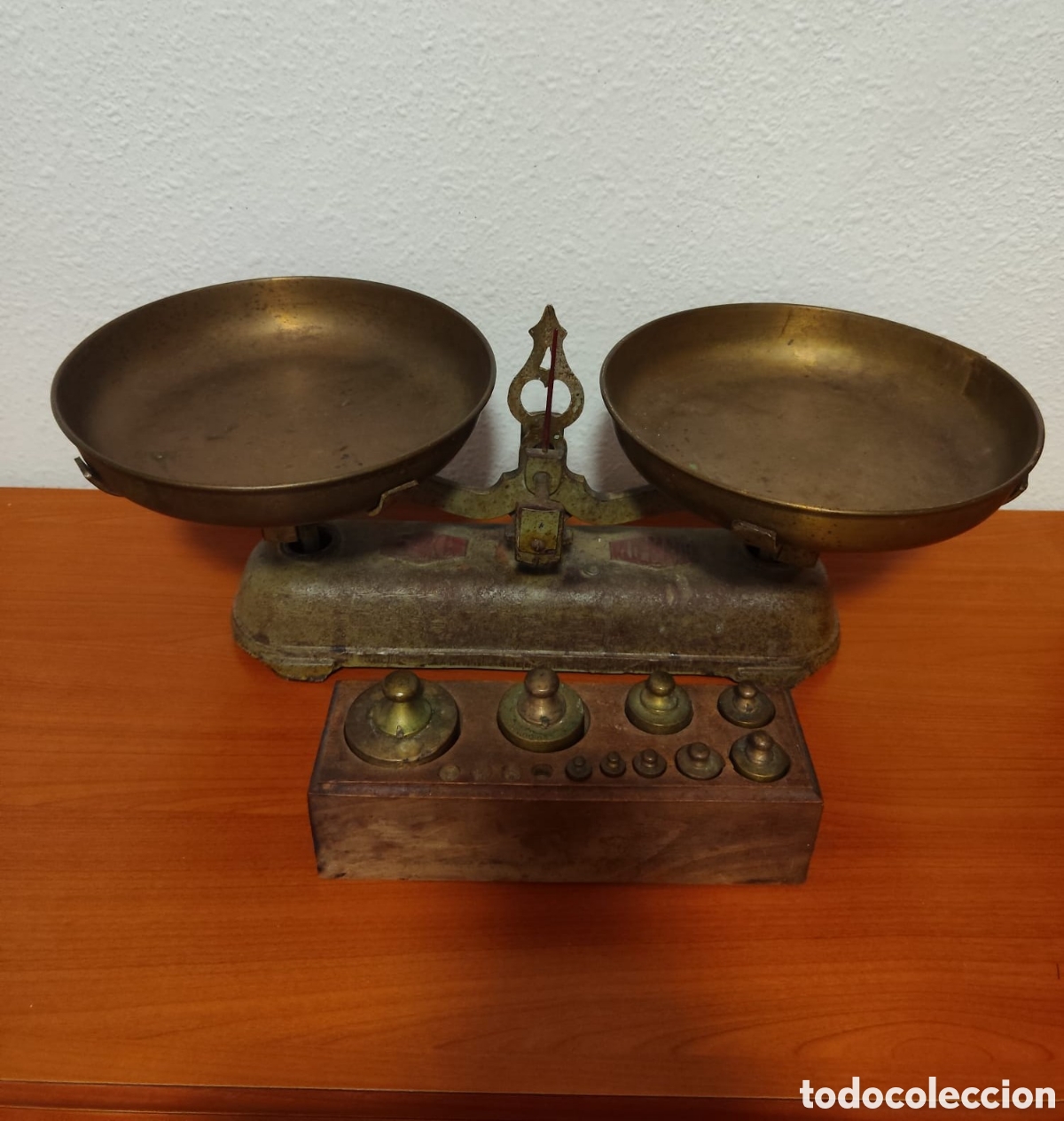 Antig&uuml;edades: Balanza Antigua Pellerand 5Kg Roberval mas Pesas Balanza de comercio/ultramarinos tipo Roberval, mar