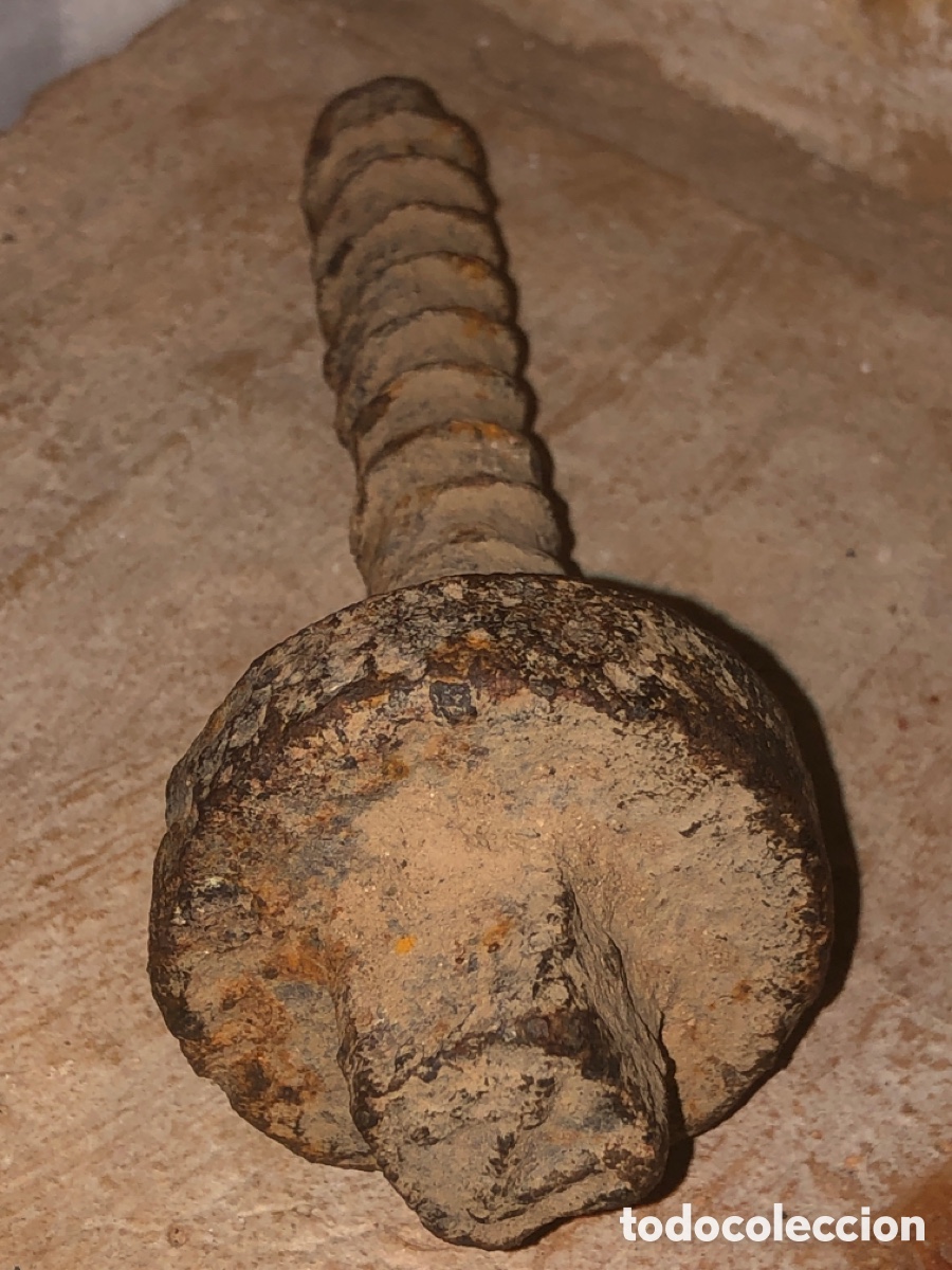 Antig&uuml;edades: Tornillo traviesa ferrocarril
