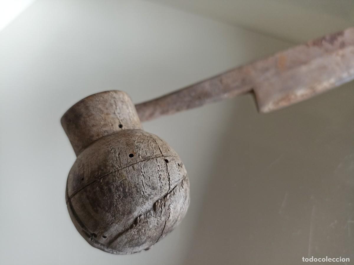 Antig&uuml;edades: Bastren con marcas del fabricante - Foto 3