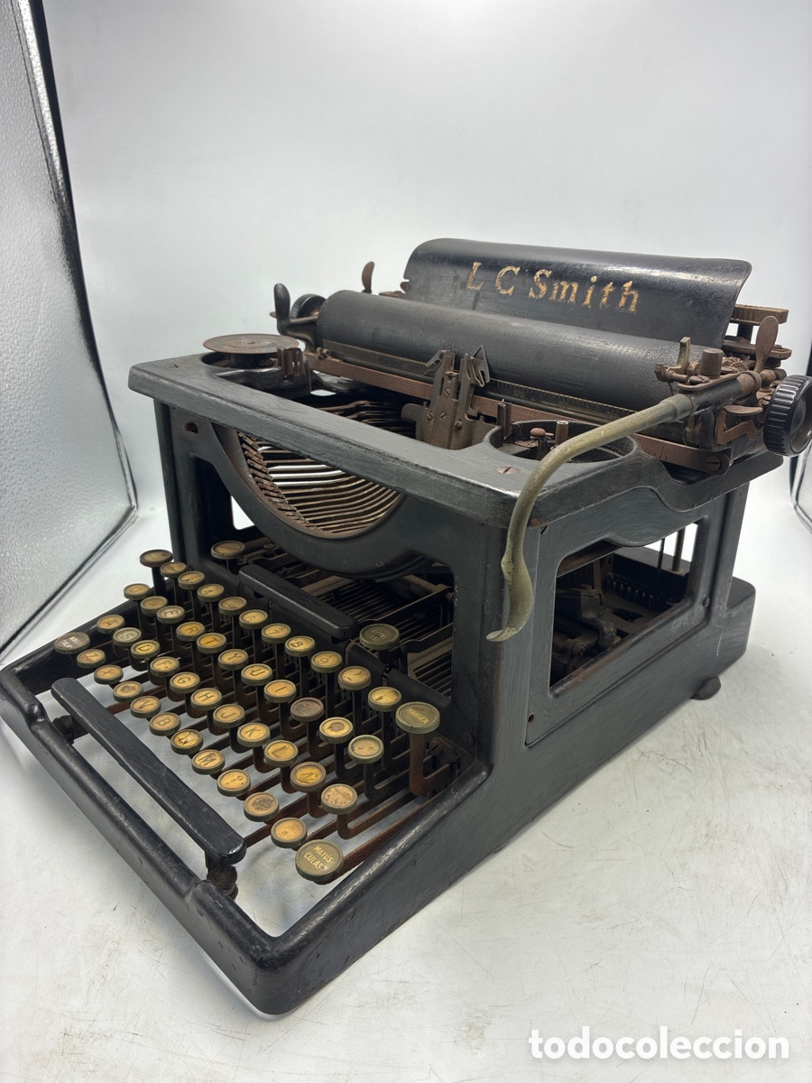 Antig&uuml;edades: M&aacute;quina de escribir LC Smith. - Foto 4