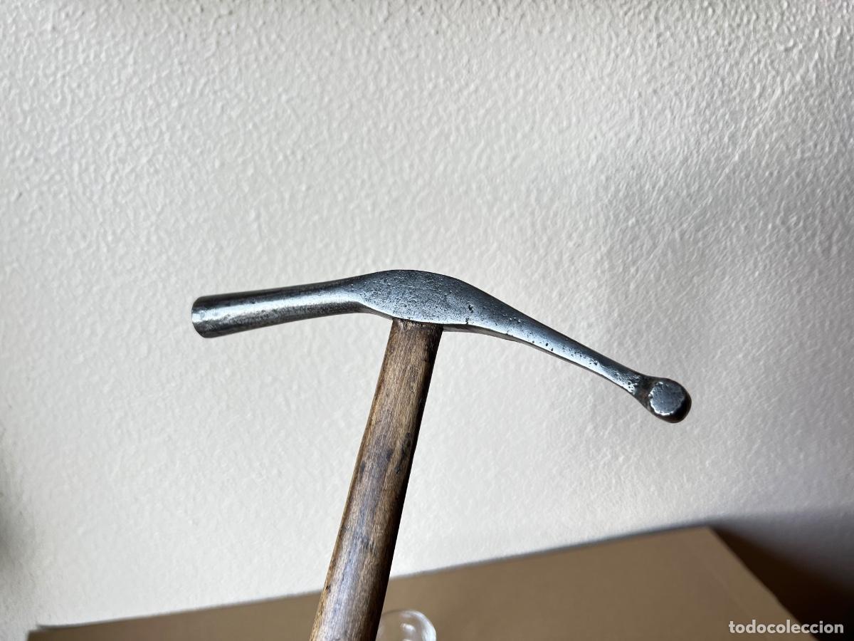 Antig&uuml;edades: Martillo de zapatero tapicero - Foto 4