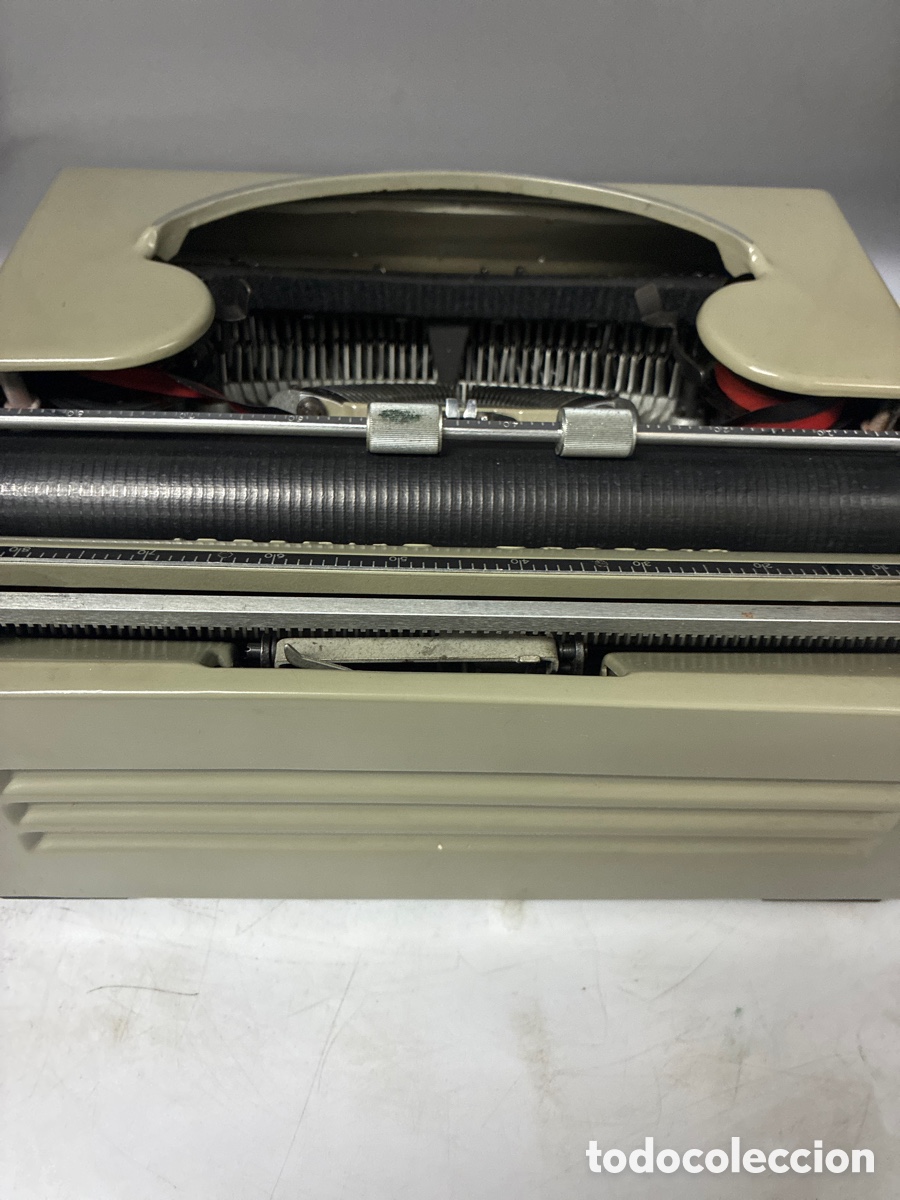 Antig&uuml;edades: Despiece de m&aacute;quina de escribir Hispano Olivetti Studio 46. - Foto 8