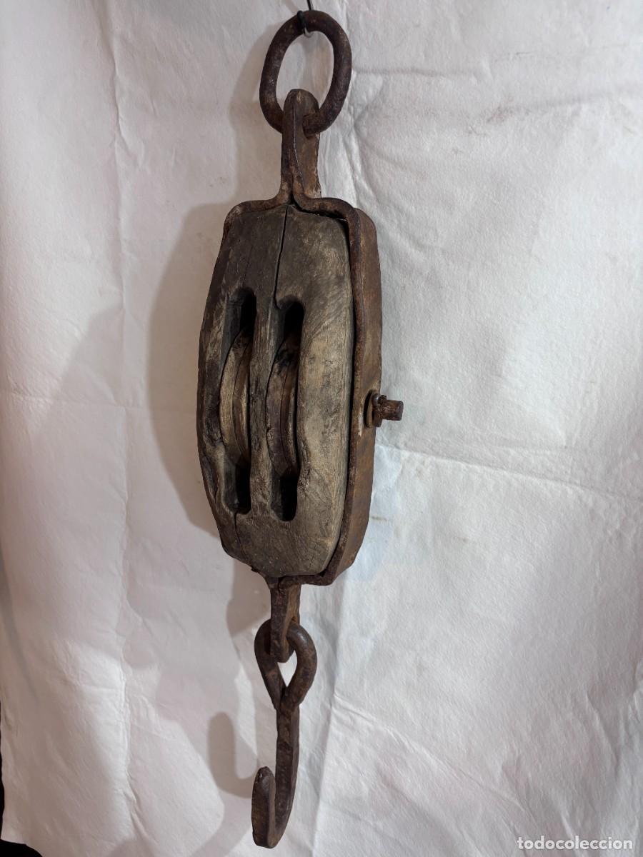 Antig&uuml;edades: Roldana de herrero en madera y hierro - Foto 6