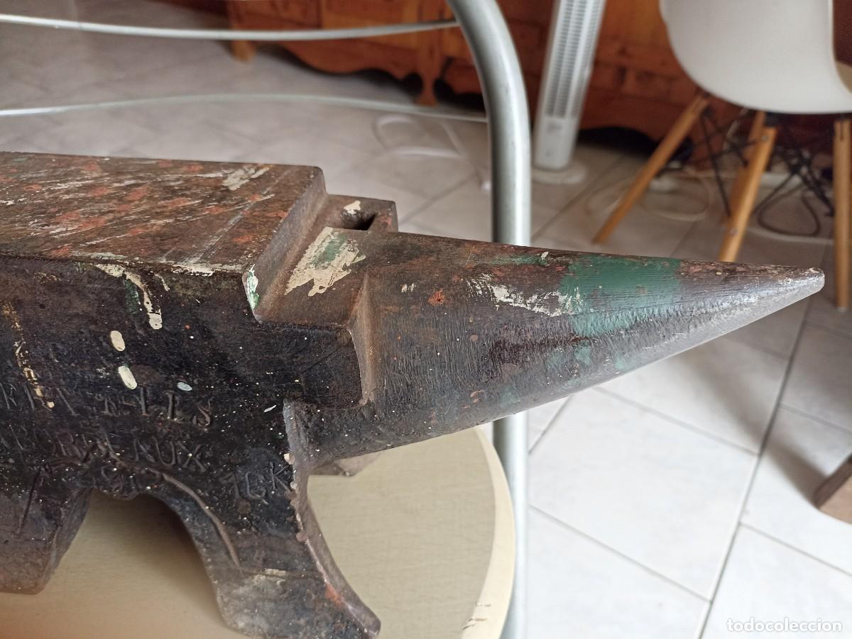 Antig&uuml;edades: Yunque de herrero de 1912 - Foto 3