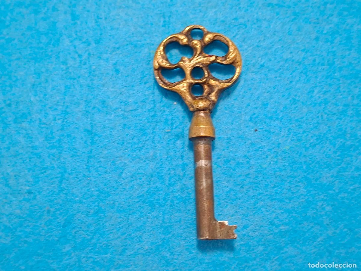 Antig&uuml;edades: LLAVE DE PUERTA MUEBLE O ARMARIO, retro VINTAGE.