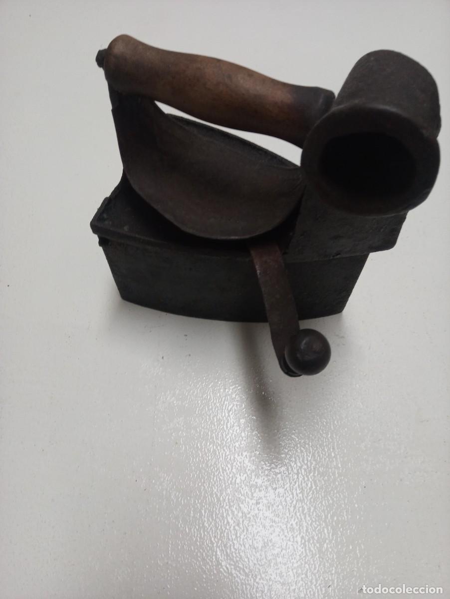 Antig&uuml;edades: Plancha muy antigua de chimenea - Foto 6