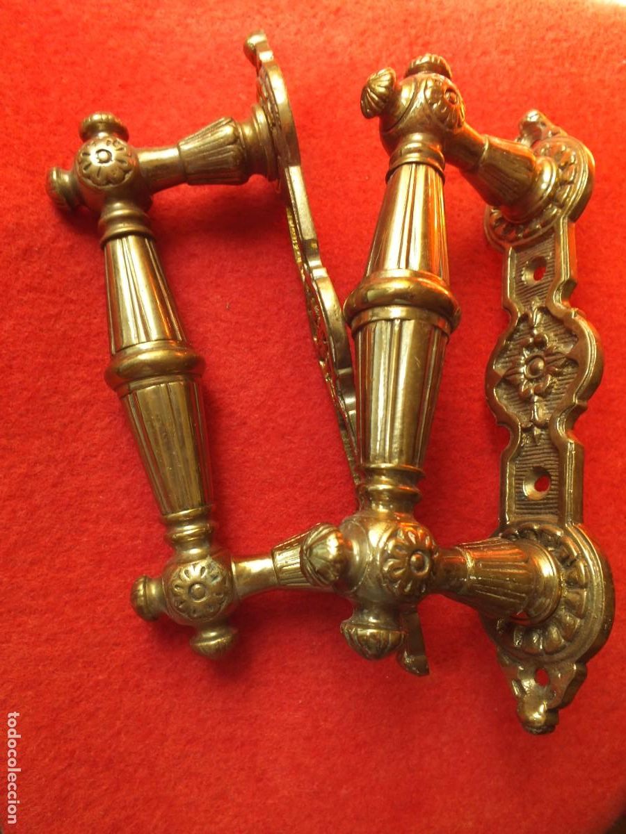 Antig&uuml;edades: TIRADOR DE BRONCE LOTE DE DOS AGARRADERAS ASAS IDEAL MUEBLE O PUERTA DOBLE