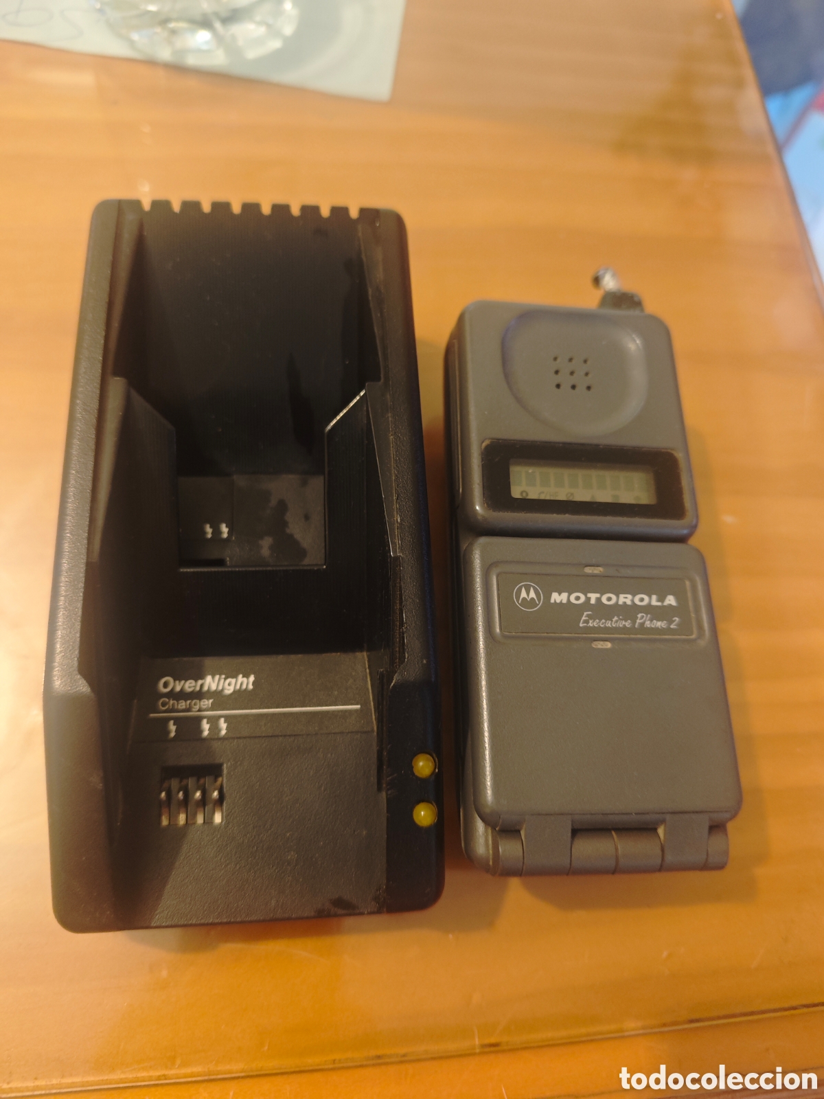 Telefoni: Antiguo Motorola Executive Phone II..