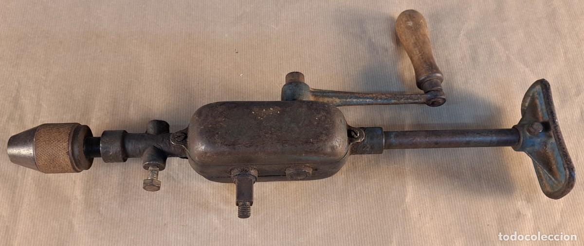 Antig&uuml;edades: Taladro manual antiguo, funciona, a&ntilde;os 30&ndash;50