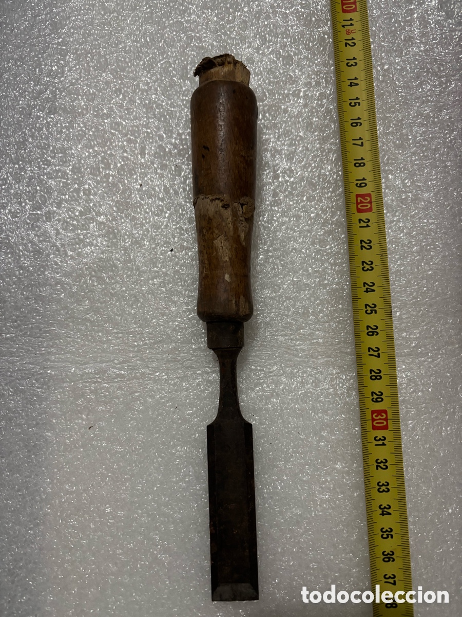 Antig&uuml;edades: Form&oacute;n mango de madera