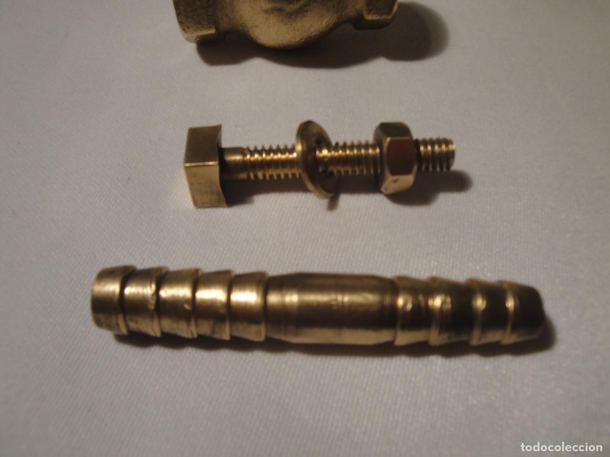 Antig&uuml;edades: Llave de paso en lat&oacute;n o bronce, sin manilla. Nueva. - Foto 7
