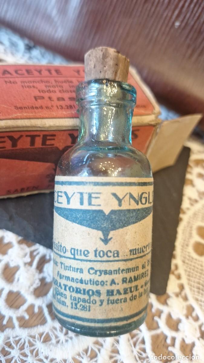 Antig&uuml;edades: Antiguo Medicamento Aceyte Yngles FARMACIA