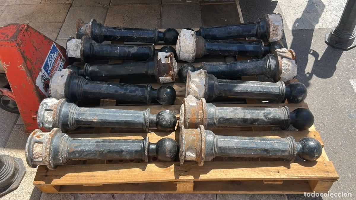 Antig&uuml;edades: BOLARDOS DE HIERRO FUNDIDO LOTE DE 18 UDS. DE 58 CMS. DE LONGITUD TOTAL Y 15 CMS. DIAMETRO DE BASE