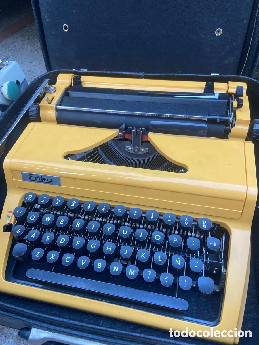 Antig&uuml;edades: M&aacute;quina de escribir Erika - Foto 2
