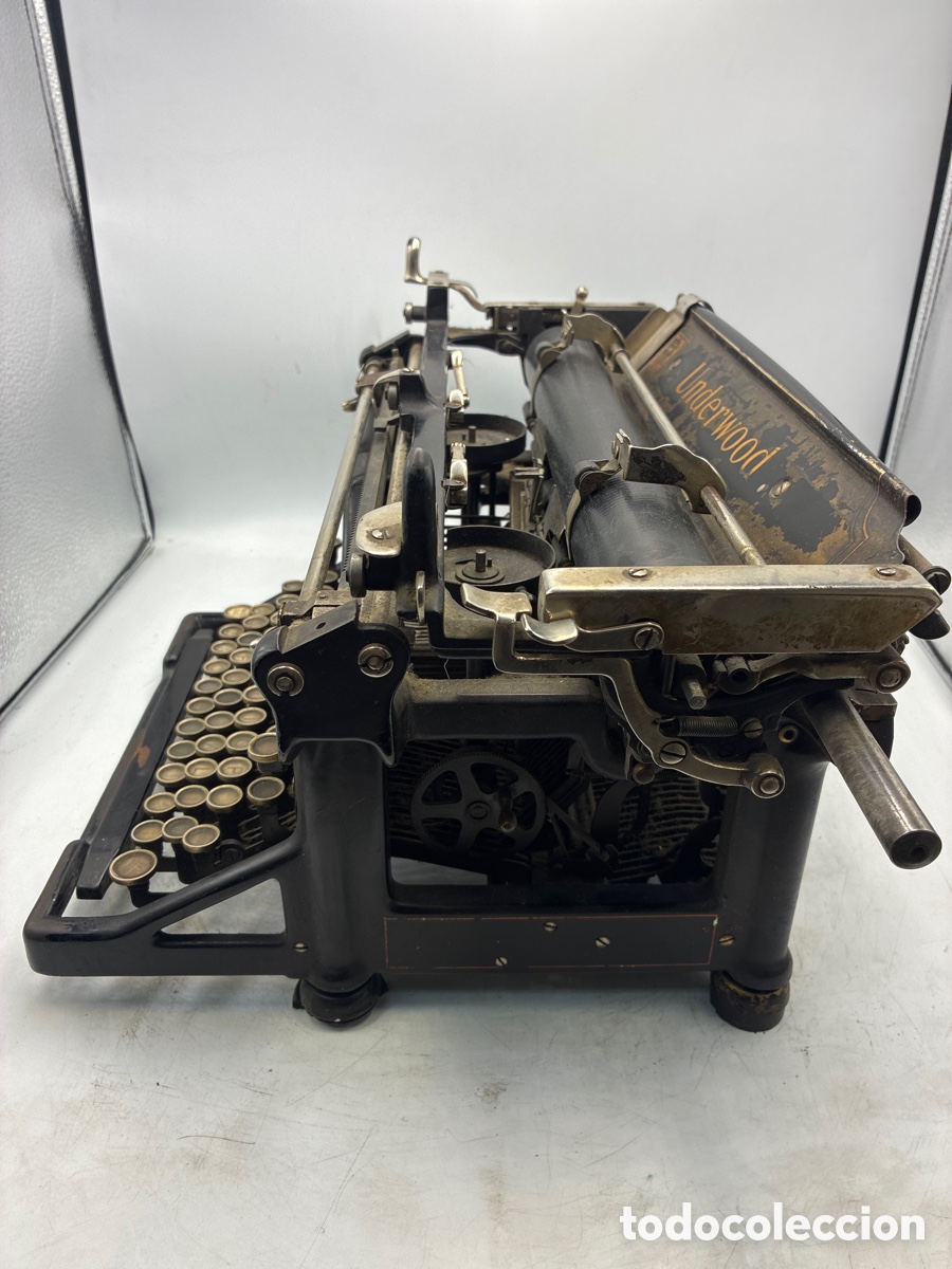 Antig&uuml;edades: M&aacute;quina de escribir Underwood. - Foto 8