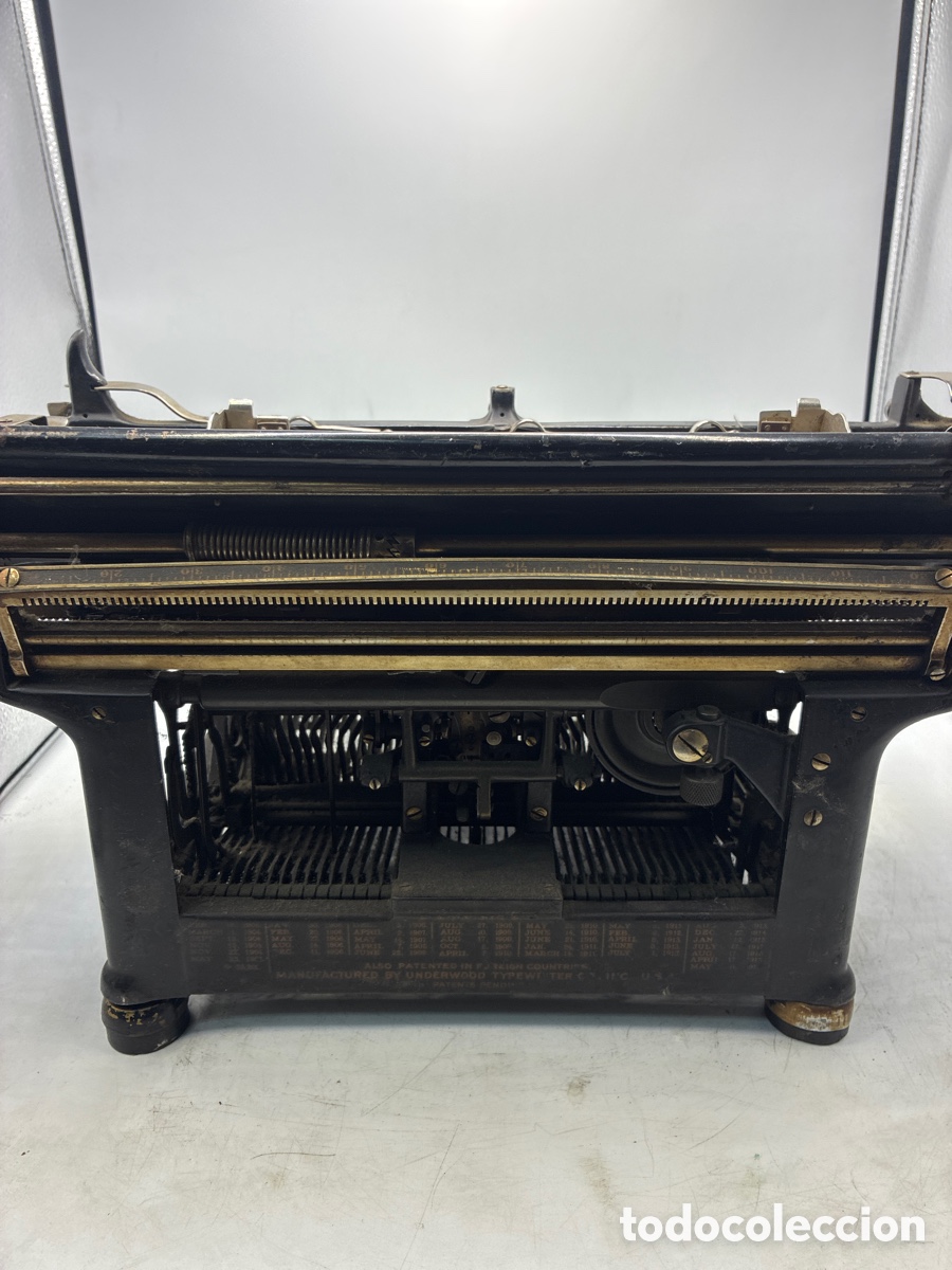 Antig&uuml;edades: M&aacute;quina de escribir Underwood. - Foto 9
