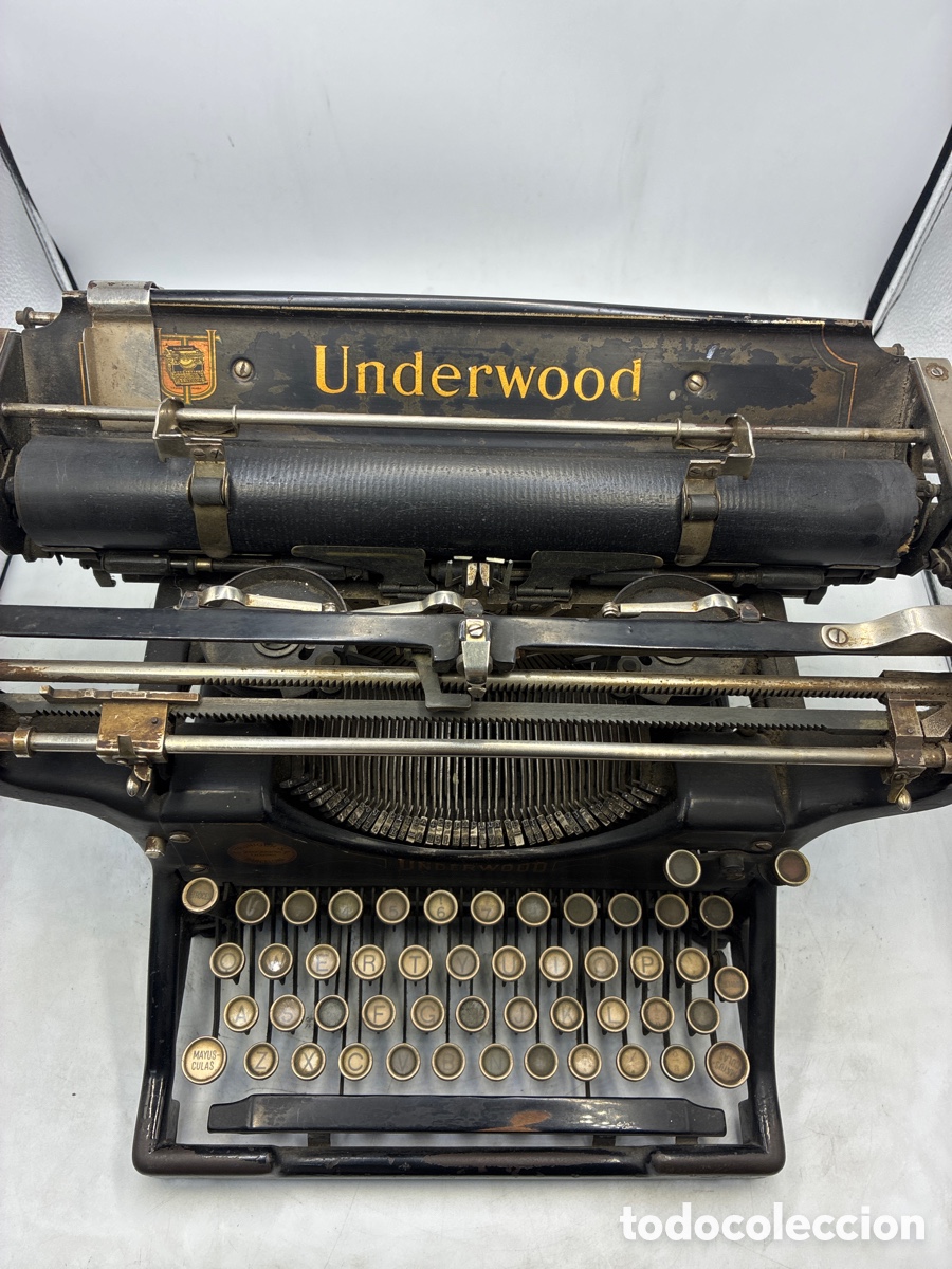 Antig&uuml;edades: M&aacute;quina de escribir Underwood. - Foto 3