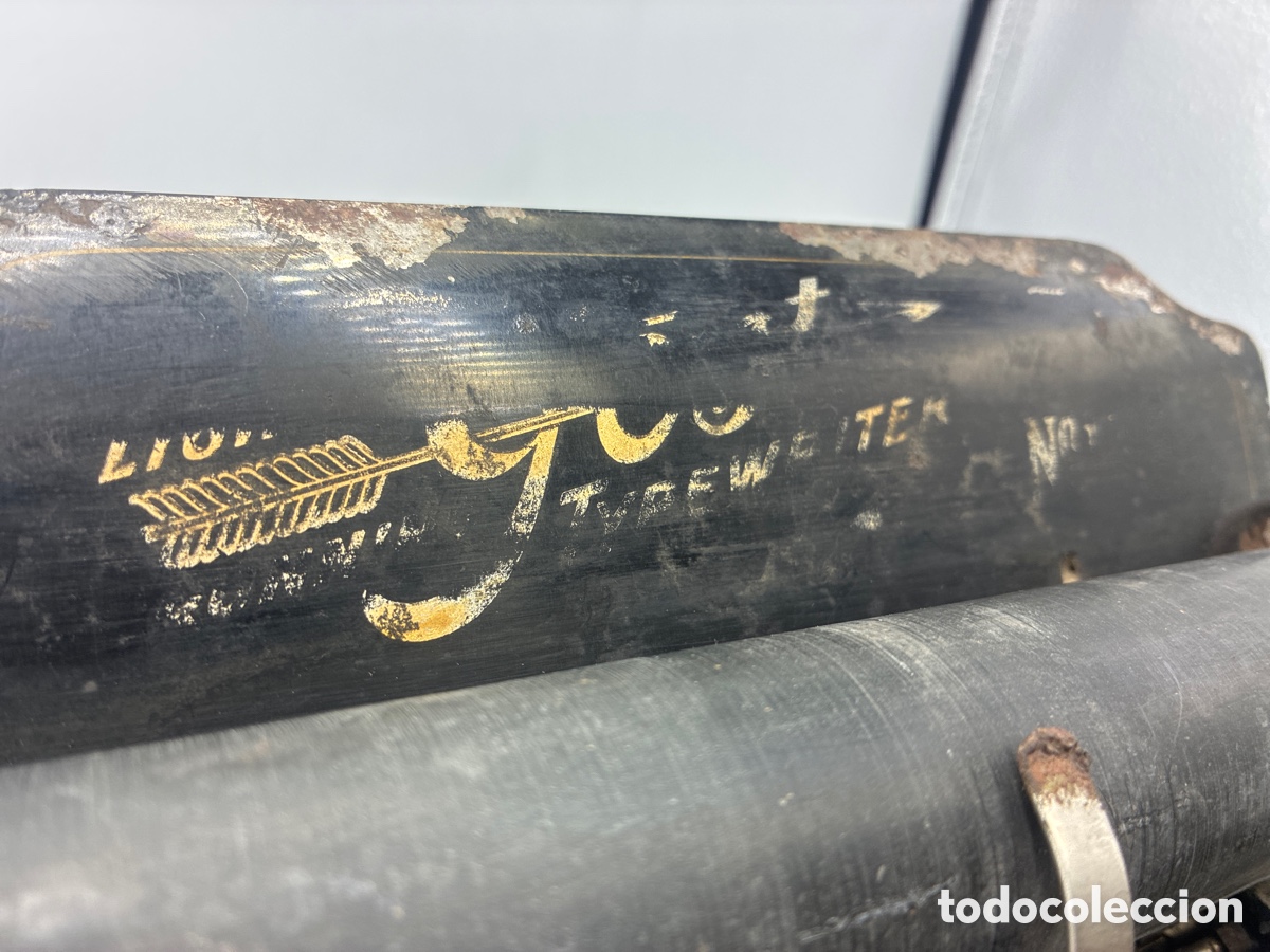 Antig&uuml;edades: M&aacute;quina de escribir Yost. - Foto 3