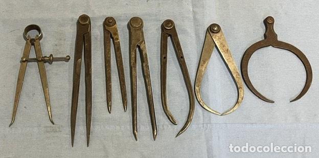 Antig&uuml;edades: Lote de 7 compases diferentes usos