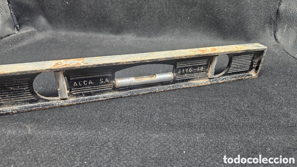 Antig&uuml;edades: nivel de escuadra vintage de la marca ALCA S.A. (modelo 6116-40)