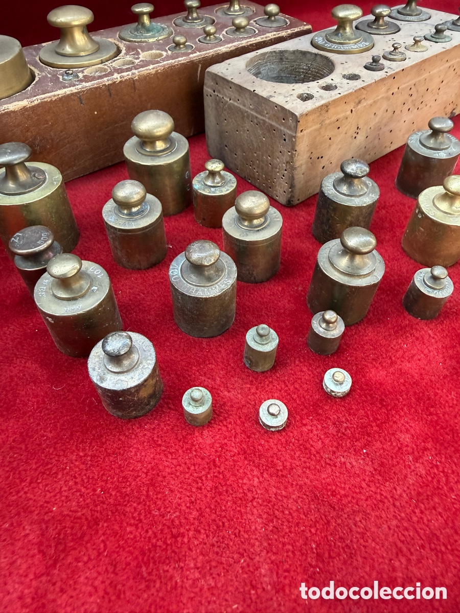 Antig&uuml;edades: Gran lote de pesos antiguos de bascula,de bronce!