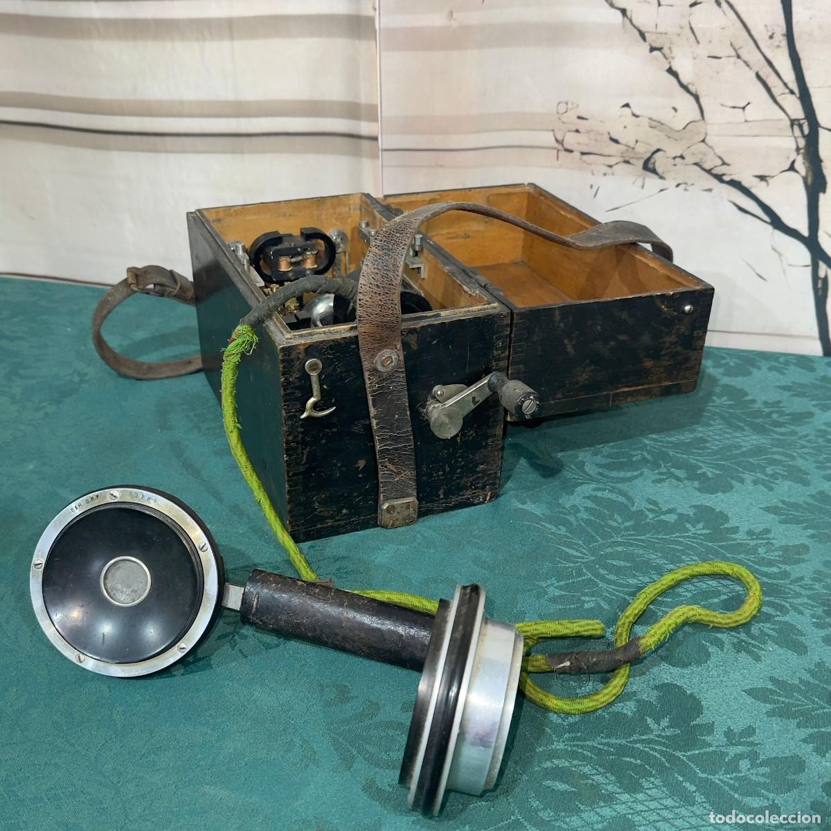 Tel&eacute;fonos: Tel&eacute;fono de campa&ntilde;a militar antiguo (Feldtelefon) alem&aacute;n