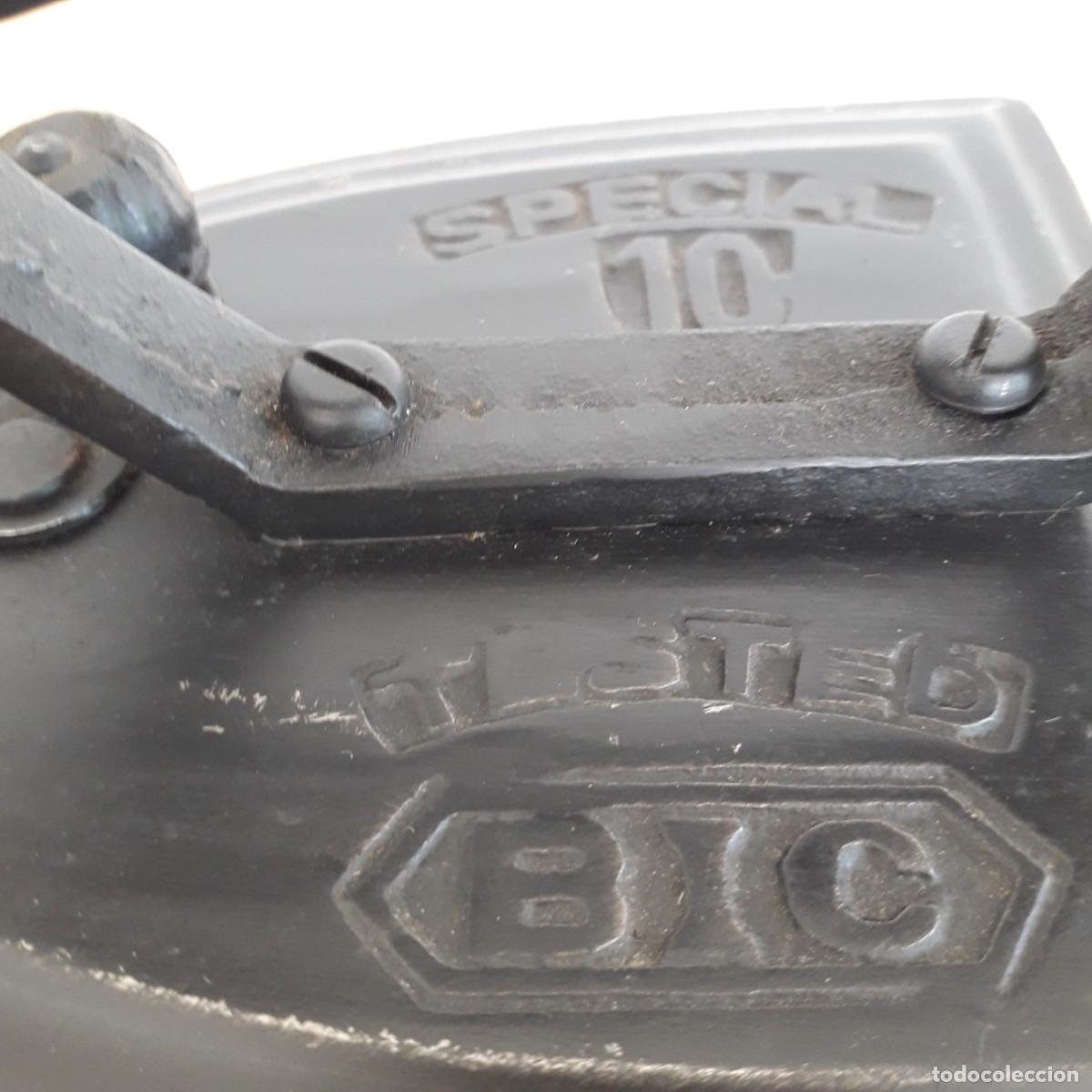 Antig&uuml;edades: PLANCHA ANTIGUA DE CARBON TESTED BIC SPECIAL 10 - Foto 3