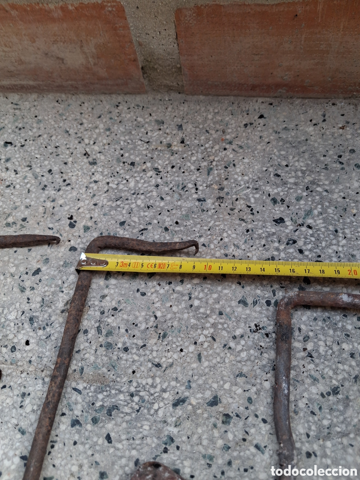 Antig&uuml;edades: Uni&oacute;n de madera clavos forja sXIX - Foto 3