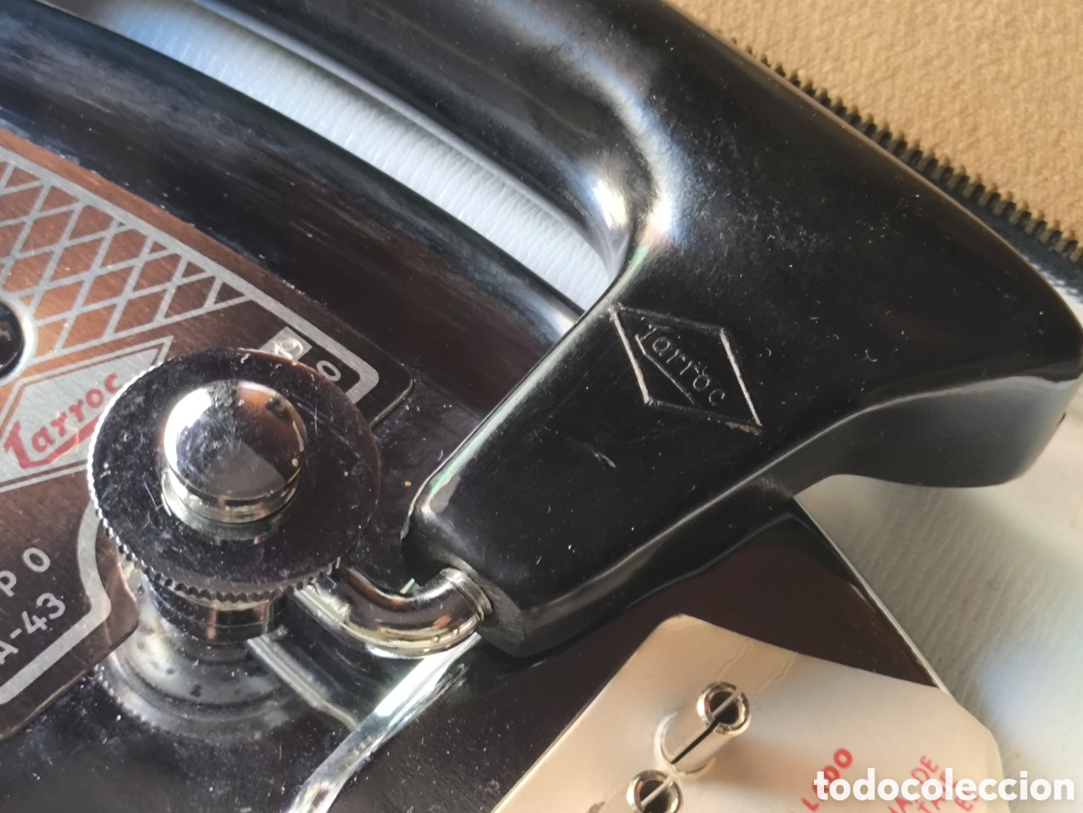 Antig&uuml;edades: PLANCHA DE VIAJE LARROC C. 1965 - Foto 4