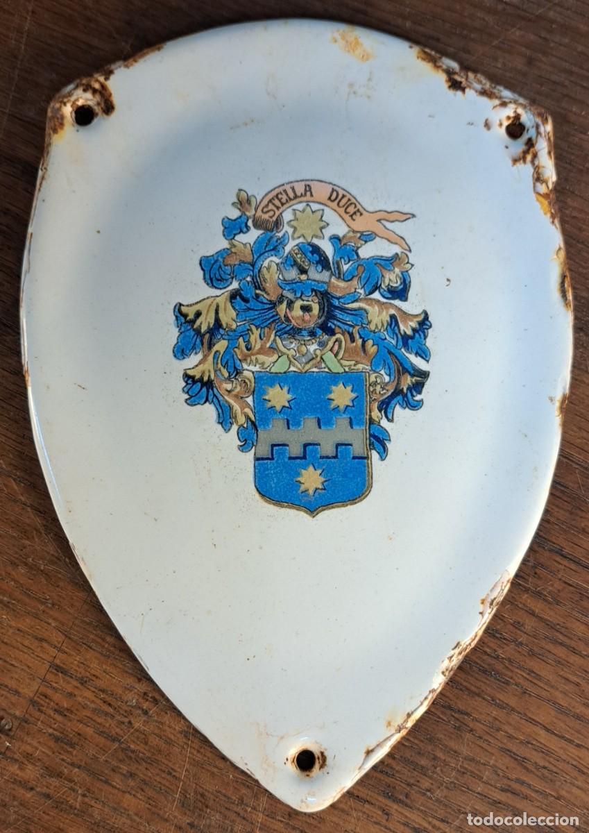 Antig&uuml;edades: Placa esmaltada, balanza Berkel, Stella Duce. mediados S. XX
