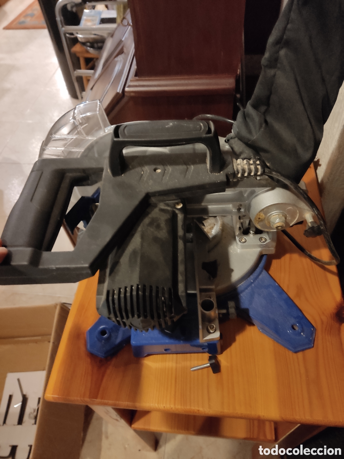 Antig&uuml;edades: Ingletadora powerplus 8005 - Foto 3