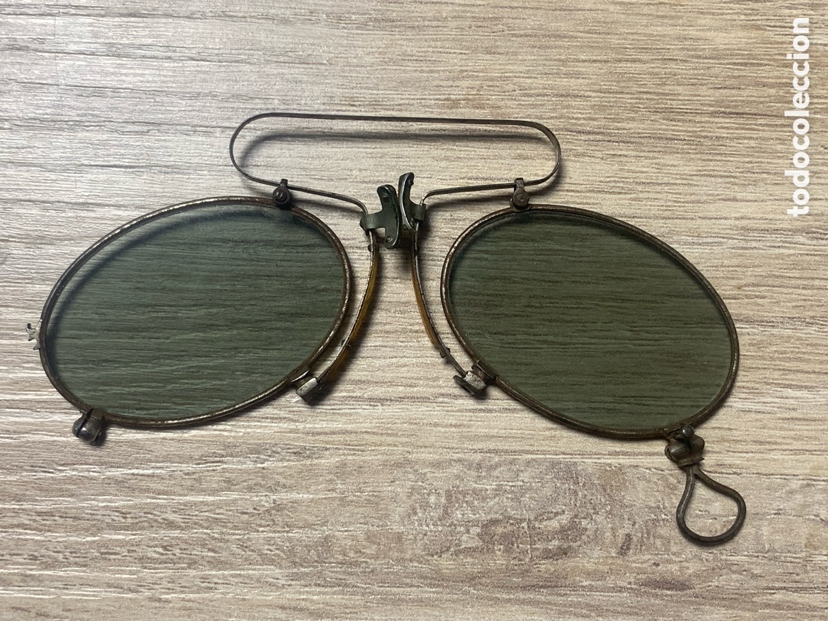 Antig&uuml;edades: ANTIGUAS GAFAS DE IMPERTINENTES QUEVEDO CRISTALES AHUMADOS