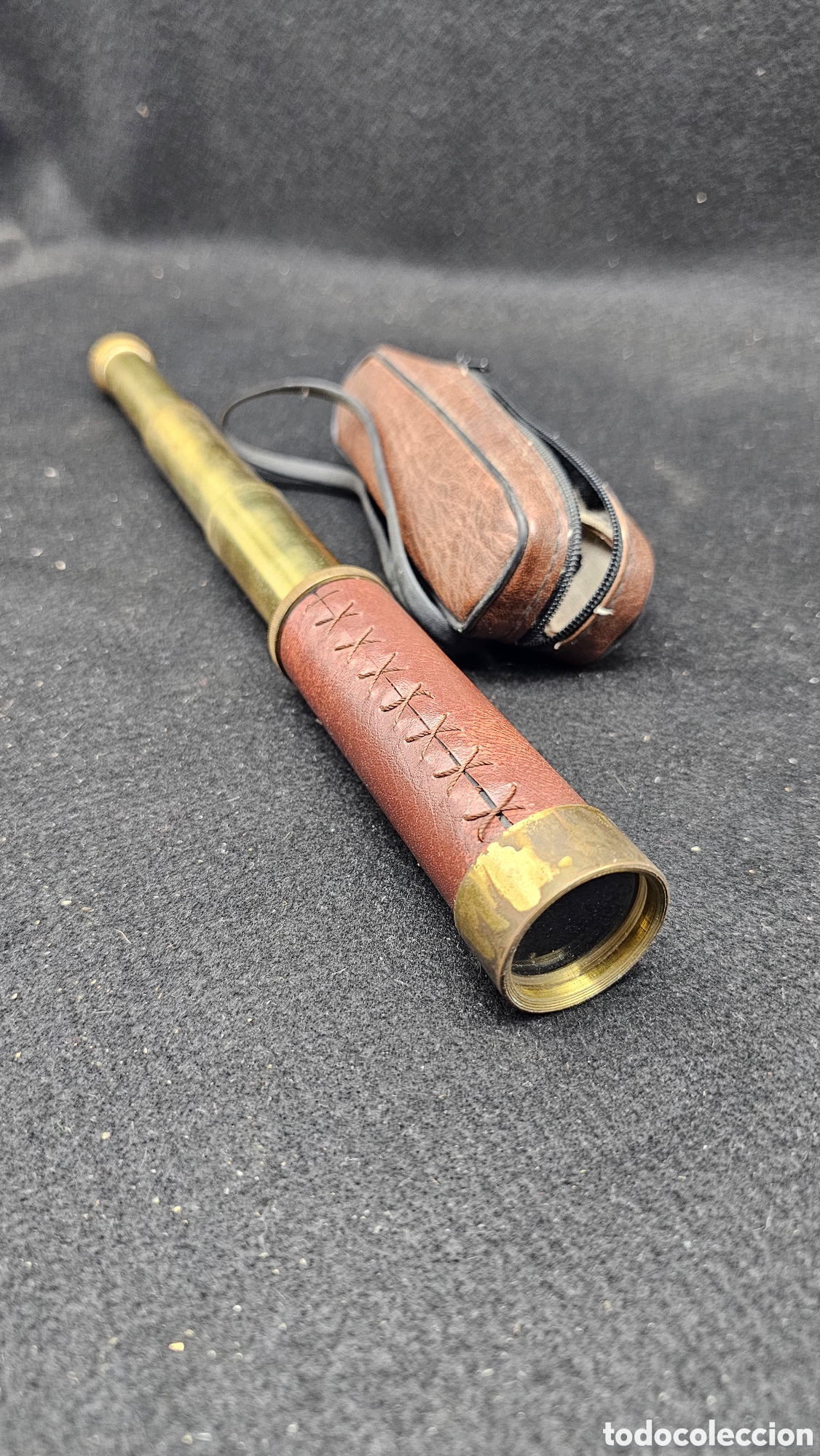 Antig&uuml;edades: catalejo / telescopio monocular port&aacute;til de estilo n&aacute;utico, fabricado en lat&oacute;n