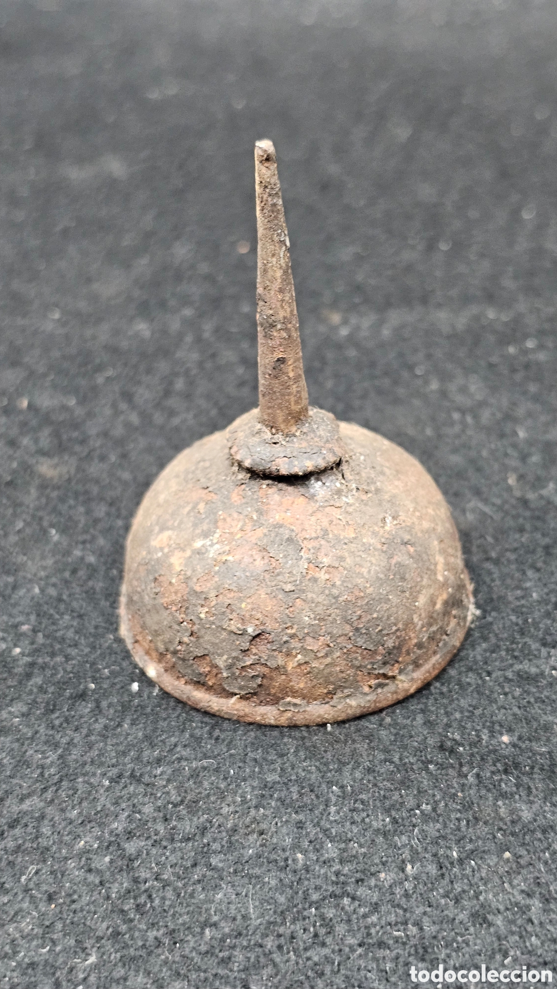 Antig&uuml;edades: Antigua aceitera peque&ntilde;a