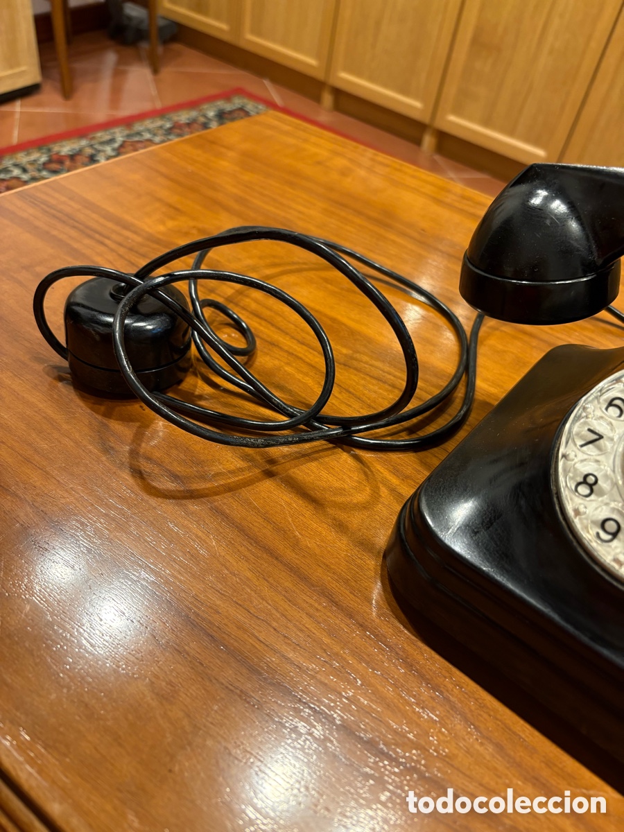 Tel&eacute;fonos: Tel&eacute;fono vintage negro. - Foto 2