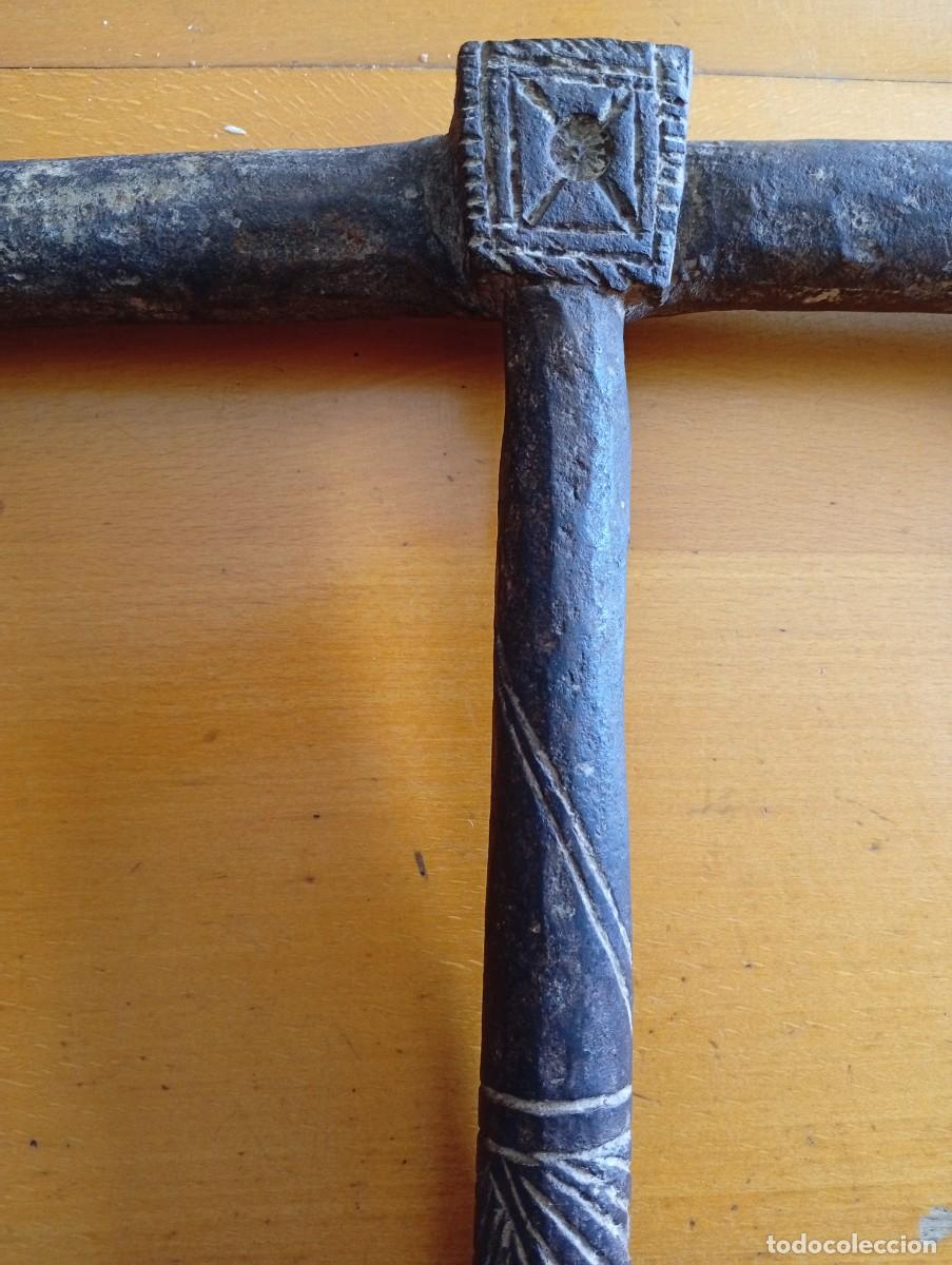 Antig&uuml;edades: cerrojo forja medieval - Foto 5